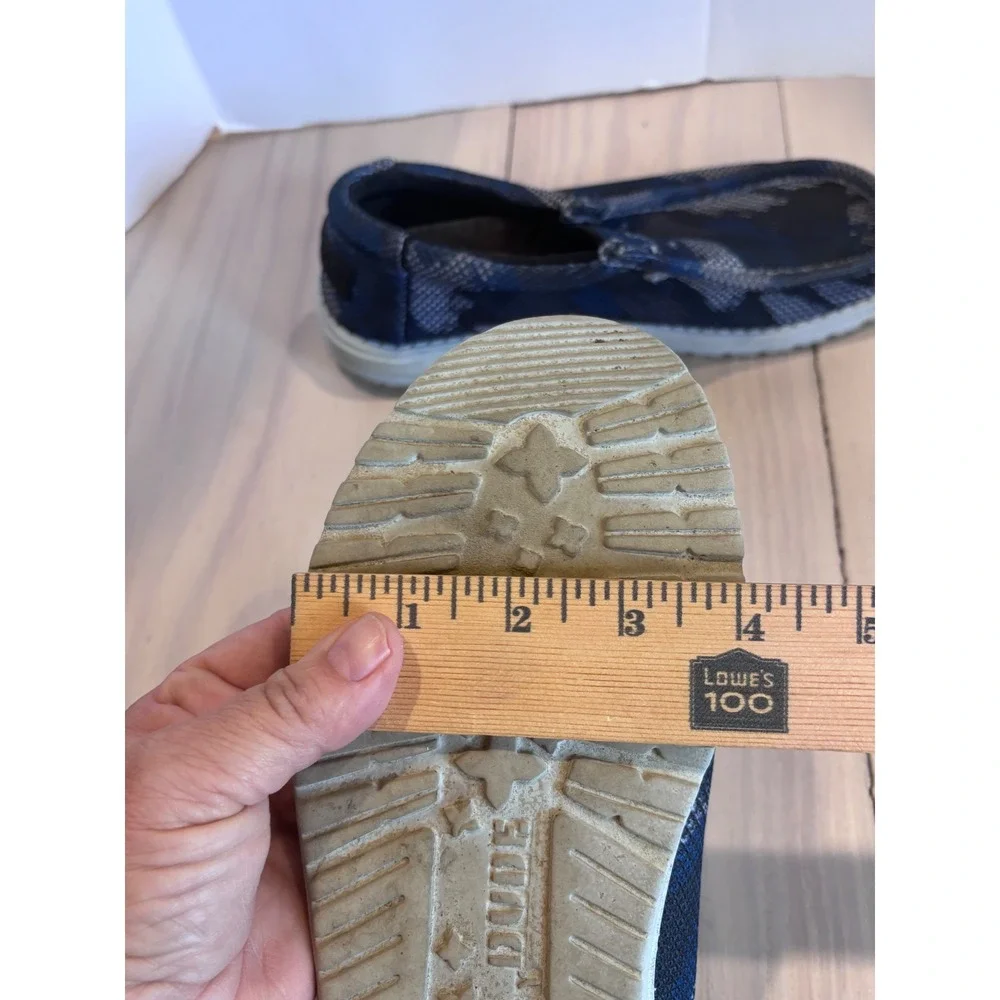 Hey Dude Wally Illusion Mens Blue Camo Knit Loafers Shoes Size 8 110067039